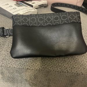 Calvin Klein Crossbody